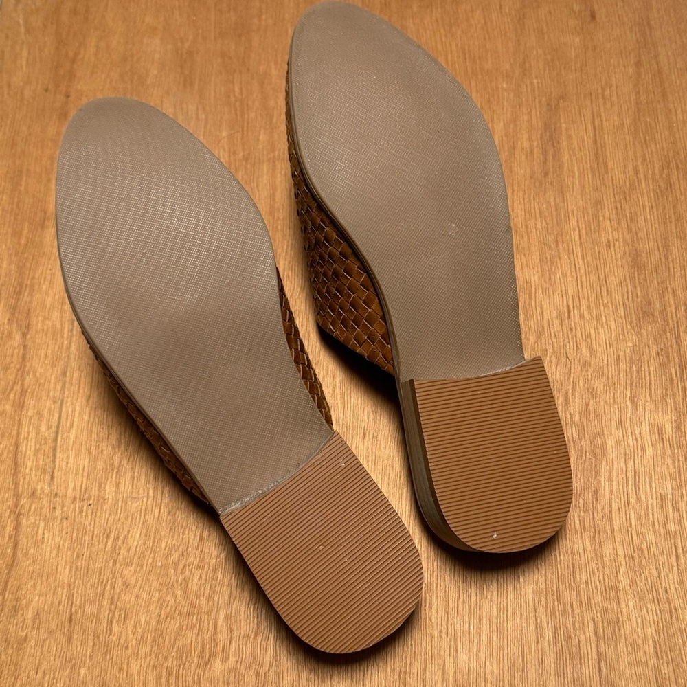 Sseko | Woven Leather Cloud Mules | Size 8 - Picture 9 of 13